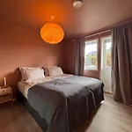 Modern Apartment, Large Terrace Free Parking And Wallbox Ytterland