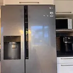 Modern Apartment, Large Terrace Free Parking And Wallbox דירה *