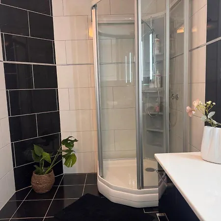 شقة Modern Apartment, Large Terrace Free Parking And Wallbox Ytterland