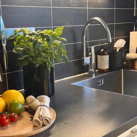 Modern Apartment, Large Terrace Free Parking And Wallbox