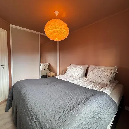 Modern Apartment, Large Terrace Free Parking And Wallbox شقة *