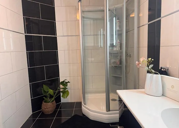 Διαμέρισμα Modern Apartment, Large Terrace Free Parking And Wallbox Ytterland