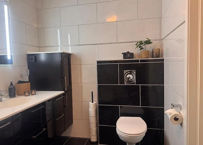 Modern Apartment, Large Terrace Free Parking And Wallbox Διαμέρισμα Ytterland
