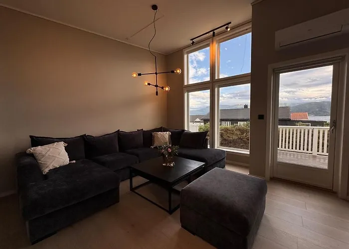 Διαμέρισμα Modern Apartment, Large Terrace Free Parking And Wallbox